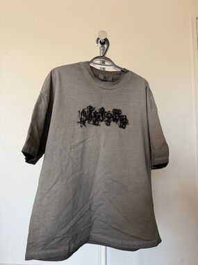 Men's Gray Short-Sleeve Graphic T-Shirt